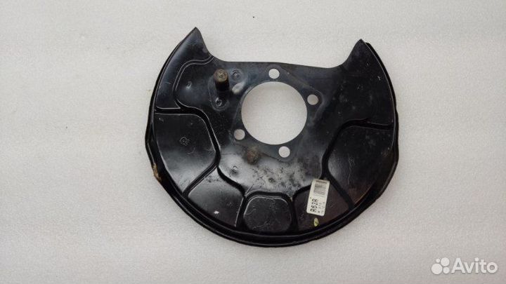 Пыльник тормозного диска задний правый Lexus