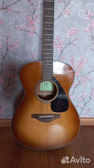 Акустическая гитара yamaha FS 800