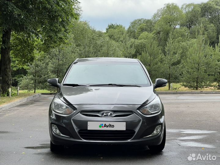 Hyundai Solaris 1.6 AT, 2012, 113 574 км