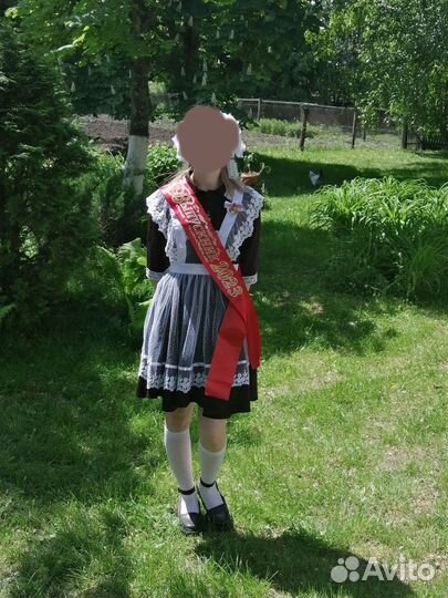 Школьная форма с фартуком