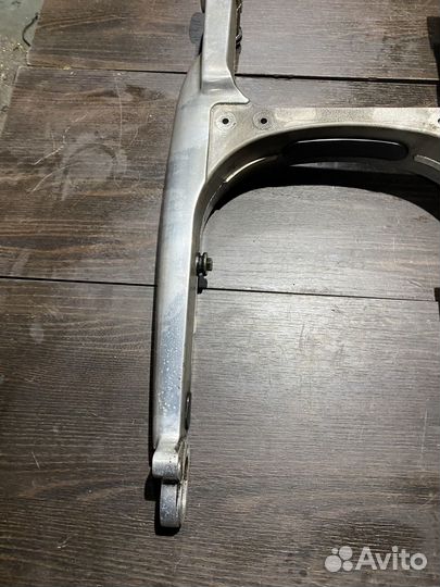 Маятник для Harley-Davidson V-Rod 02-06