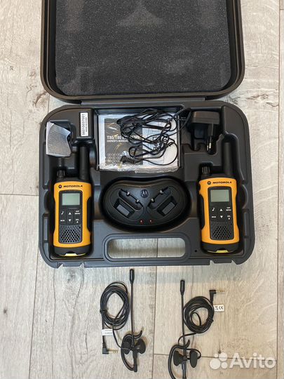 Рация motorola t80