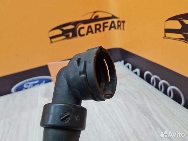 Патрубок радиатора Land Rover Freelander 2 L359