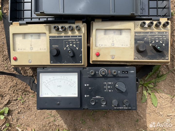 Мегаомметр