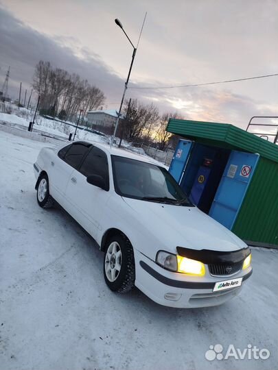 Nissan Sunny 1.5 AT, 1998, 123 456 км