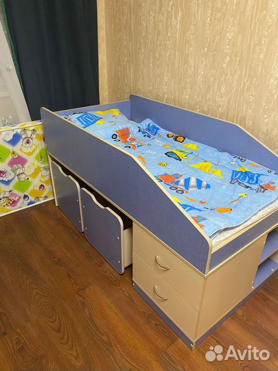 Детский кровать