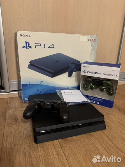 Sony playstation 4 slim