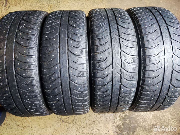 Bridgestone Ice Cruiser 7000 185/60 R15 84T