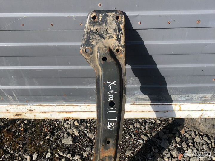 Балка продольная Nissan Xtrail T30