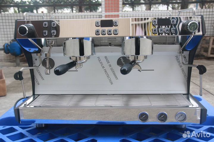 Профессиональная кофемашина 2 группы