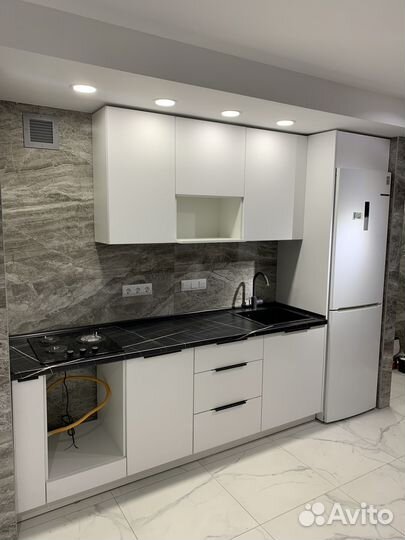 Белая прямая кухня ксп:29426