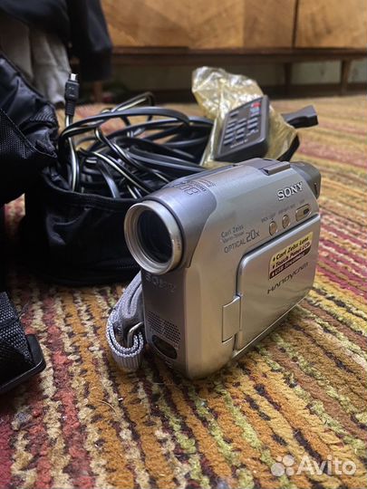 Видеокамера sony DCR-HC19E Handycam