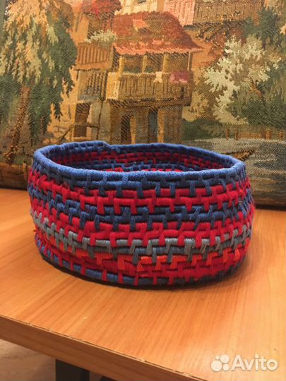 Корзинка плетеная