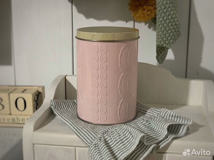 Новая металлическая банка для хранения 10*14 см