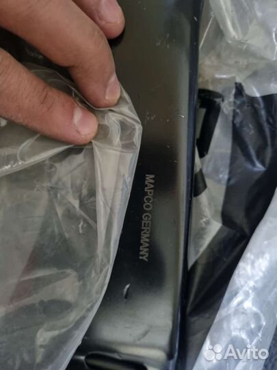 Рычаг новый передний левый в сборе Ford Volvo