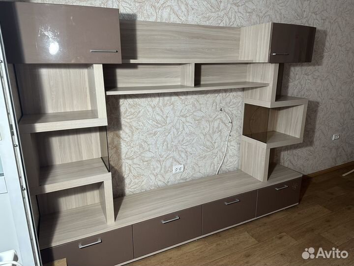 Стенка под тв