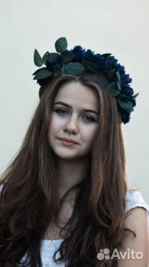 Венки из иск цветов ручная работа