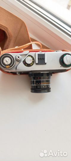 Пленочный фотоаппарат