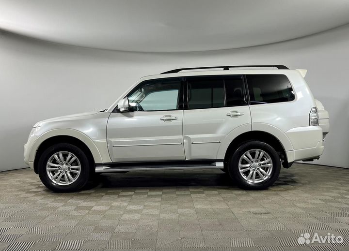 Mitsubishi Pajero 3.2 AT, 2013, 300 683 км