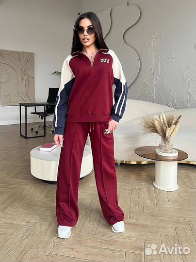 Спортивный костюм miu