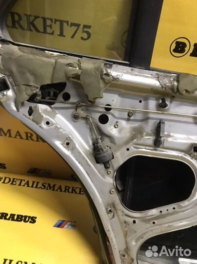 Дверь боковая задняя левая Mercedes-Benz W140