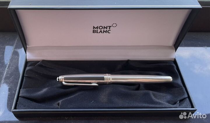 Montblanc перьевая ручка серебряная