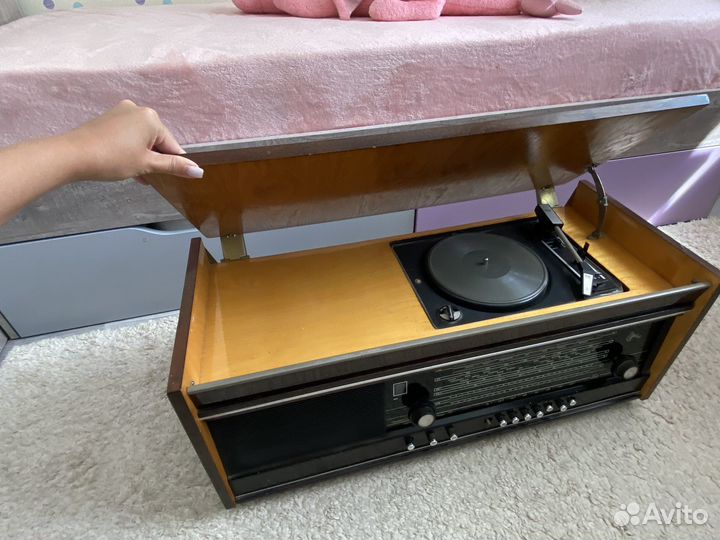 Радиола Урал 111