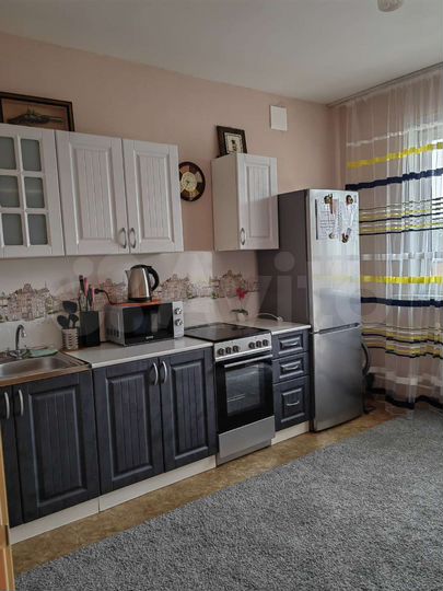 2-к. квартира, 57 м², 3/3 эт.