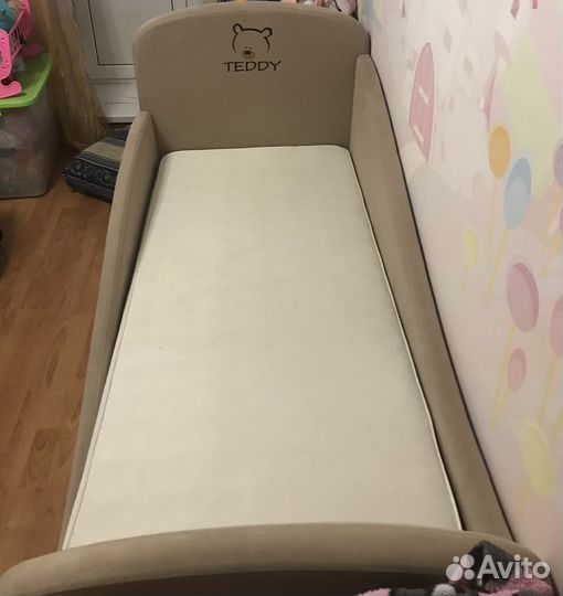 Продается детская кровать с матрасом