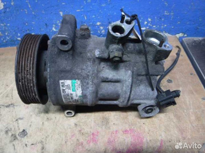 Компрессор кондиционера Volkswagen Jetta