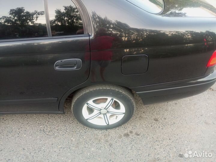 Toyota Carina 1.6 МТ, 1997, 210 000 км