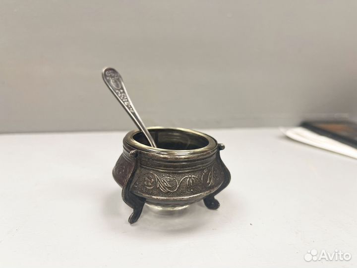 Солонка с ложкой 7 юммн