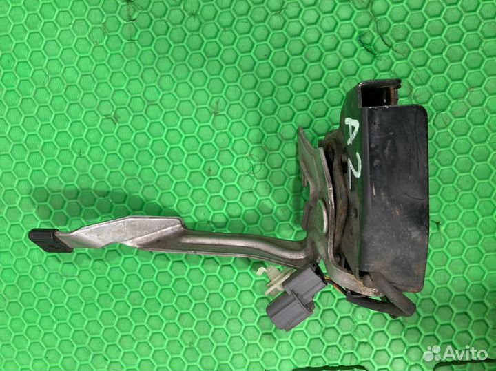 Замок капота Acura Mdx YD2 J37A1 2008