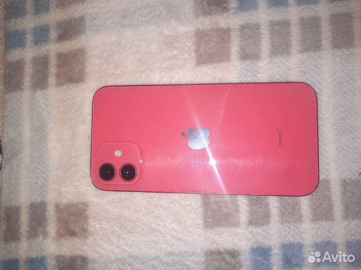 iPhone 12, 64 ГБ