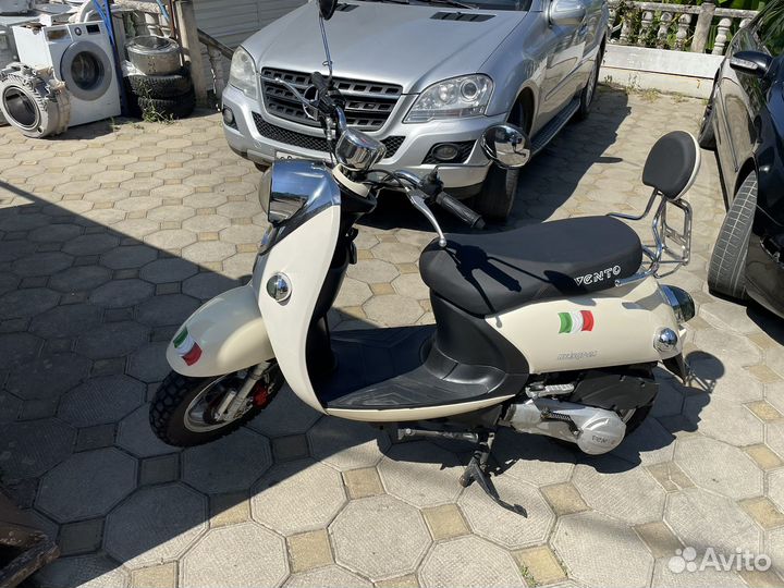 Продам скутер