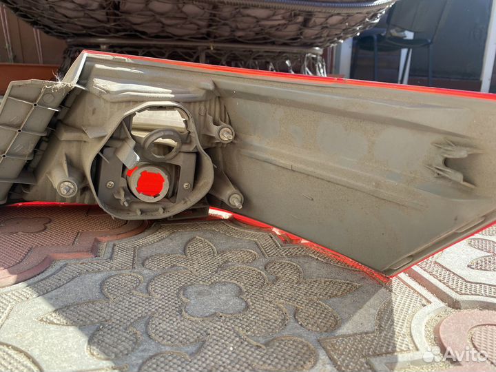 Задняя оптика таойота camry