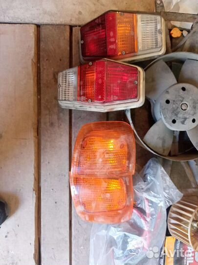 Задние фары