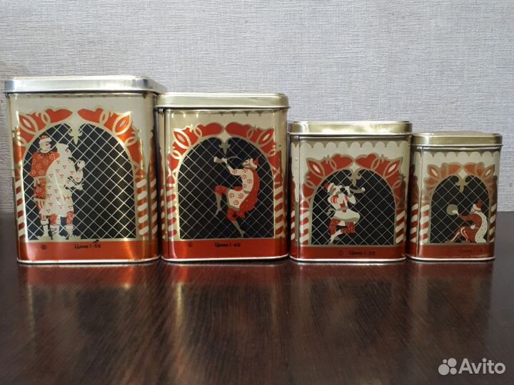 Жестяная коробка СССР