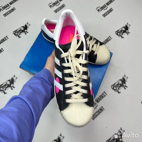 Оригинал 42,5 eu Face x adidas superstar 82