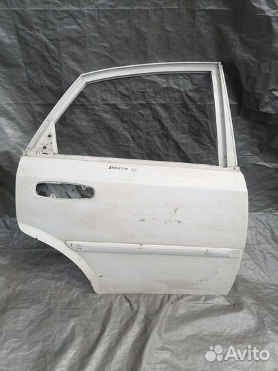 Дверь задняя правая Daewoo Gentra