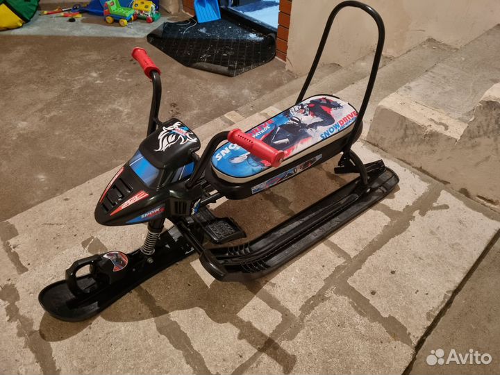 Детский снегокат