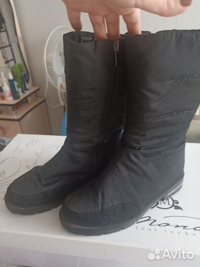 Продам демисезонные сапоги