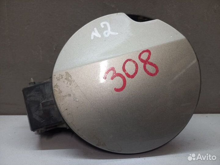Лючок бензобака Peugeot 308