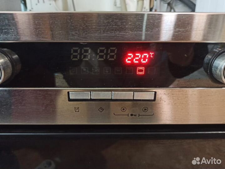 Духовой шкаф Zigmund & Shtain