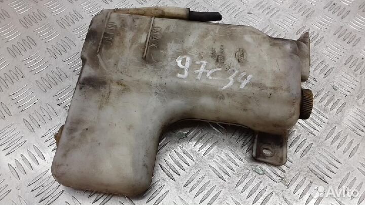 Бачок расширительный Nissan Navara