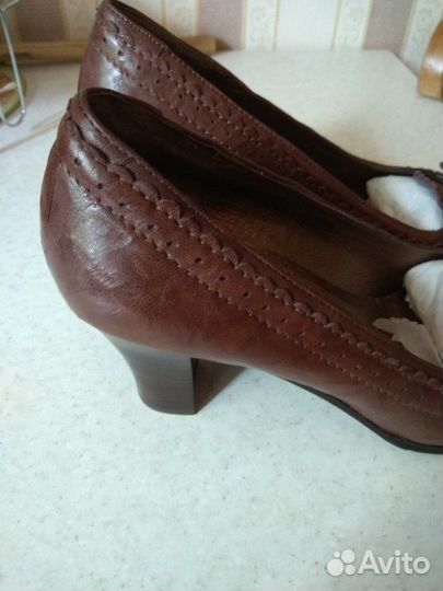 Продам туфли