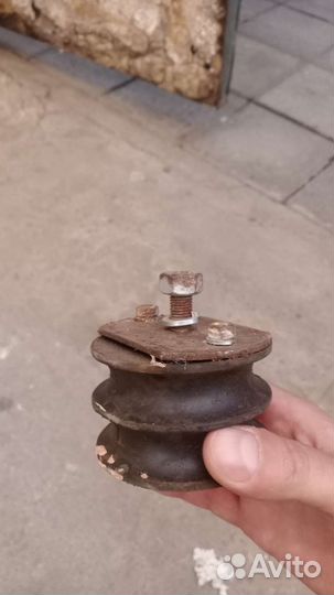 Подушка двигателя ваз 2107