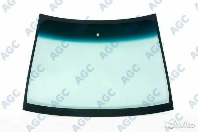 Лобовое стекло mitsubishi colt 5D 2004