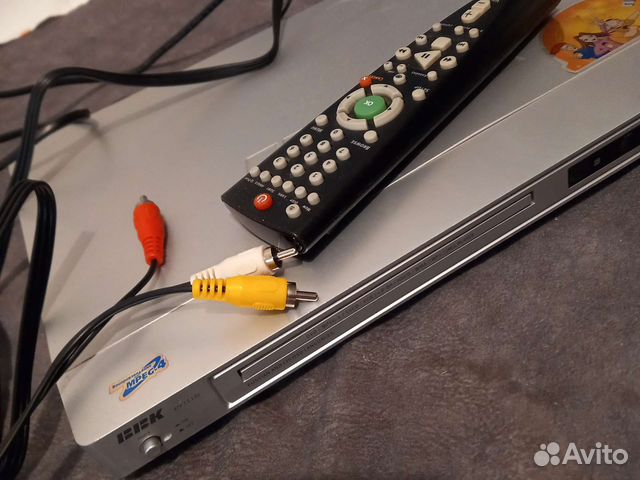 DVD плеер BBK с караоке