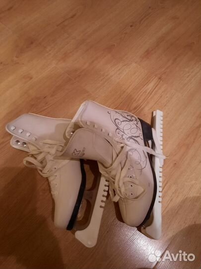 Фигурные коньки женские ladies fur 37 размера